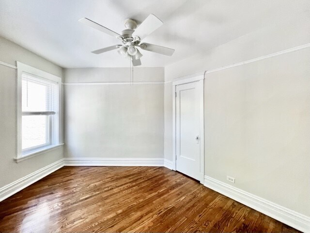 Foto del edificio - 5647 N Wayne Ave