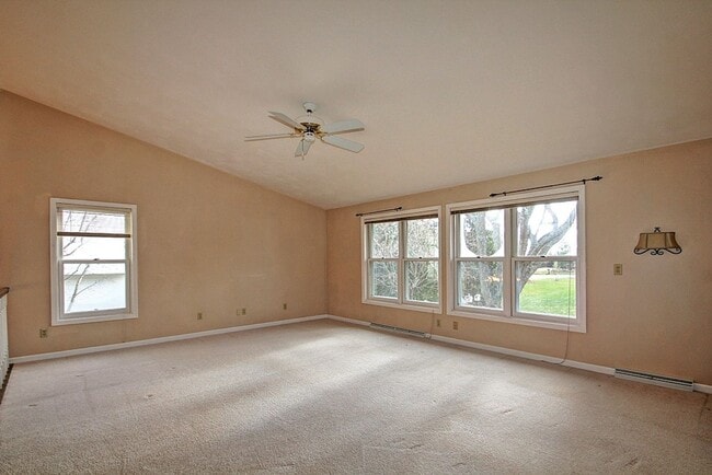 Building Photo - 6149 Aerotech Dr