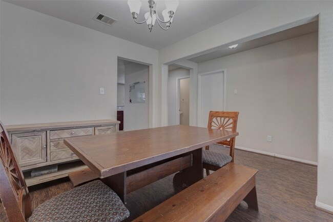 Building Photo - 3027 Upland Spring Trace