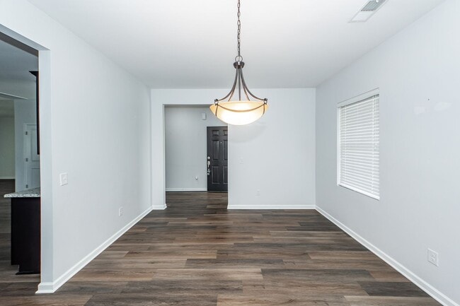 Foto del edificio - 5 Bedroom 3 Bath Home in Cane Bay Plantation - Summerville