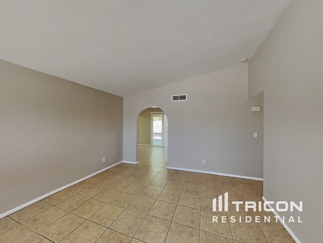 Building Photo - 2114 W Knox Road Chandler AZ