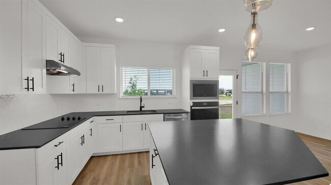 Foto del edificio - 2725 Woodall Drive Unit 2201