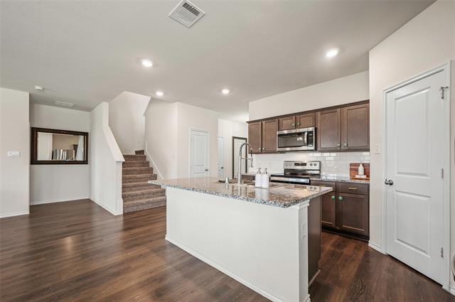 Foto del edificio - 901 Euston St