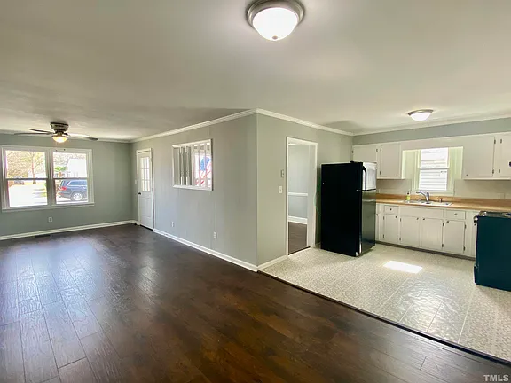 Living Room/Kitchen/Dining Room - 113 Carolina Ave