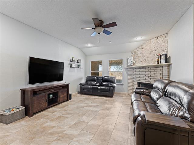 Building Photo - 1608 Merritt Dr