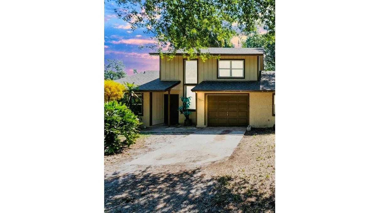 Foto principal - 961 Lake Ln
