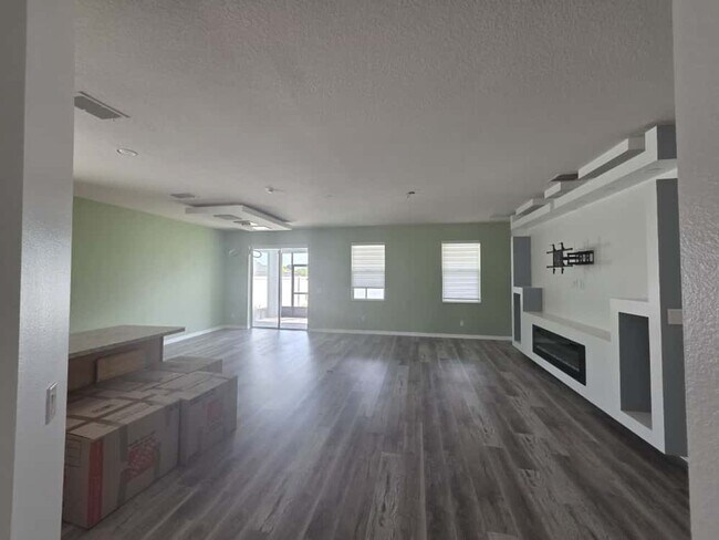 Foto del edificio - Beautiful house!  4/2 SINGLE FAMILY HOME