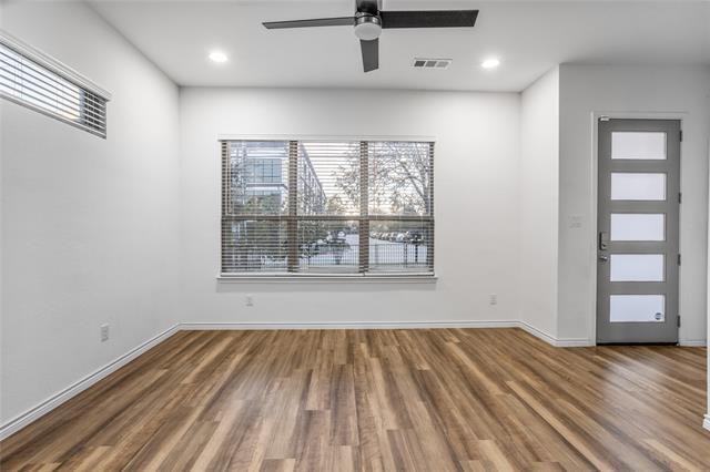 Foto del edificio - 203 Athenia Dr