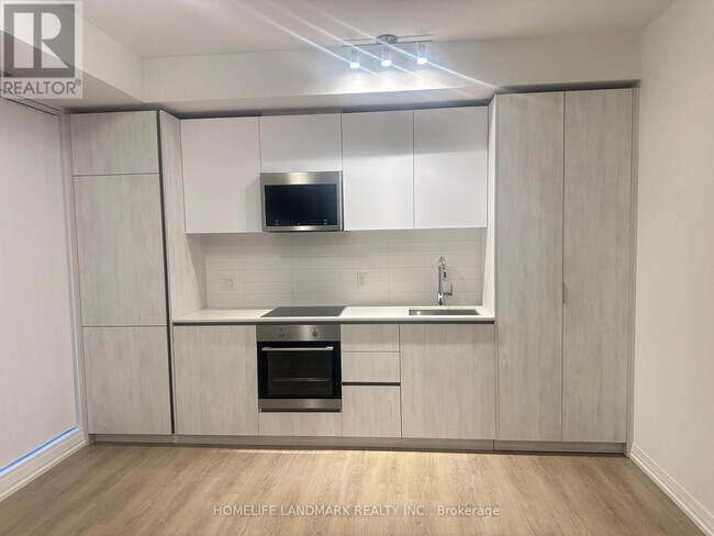 Photo du bâtiment - 8 Widmer St