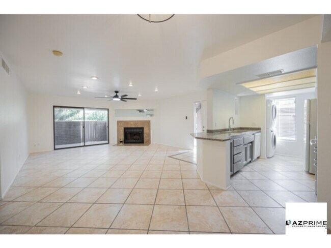 Foto del edificio - Lovely 3/2 Scottsdale Condo - Mountain Vie...