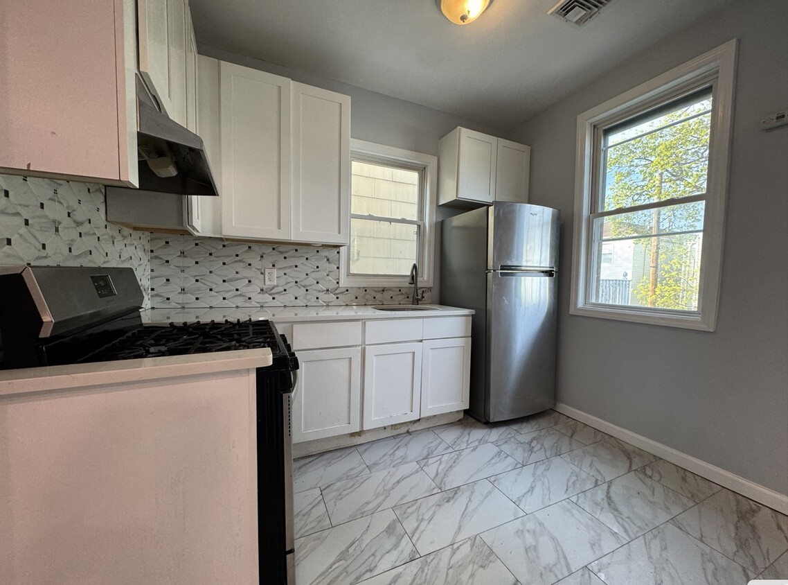 Primary Photo - 222 Wilkinson Ave