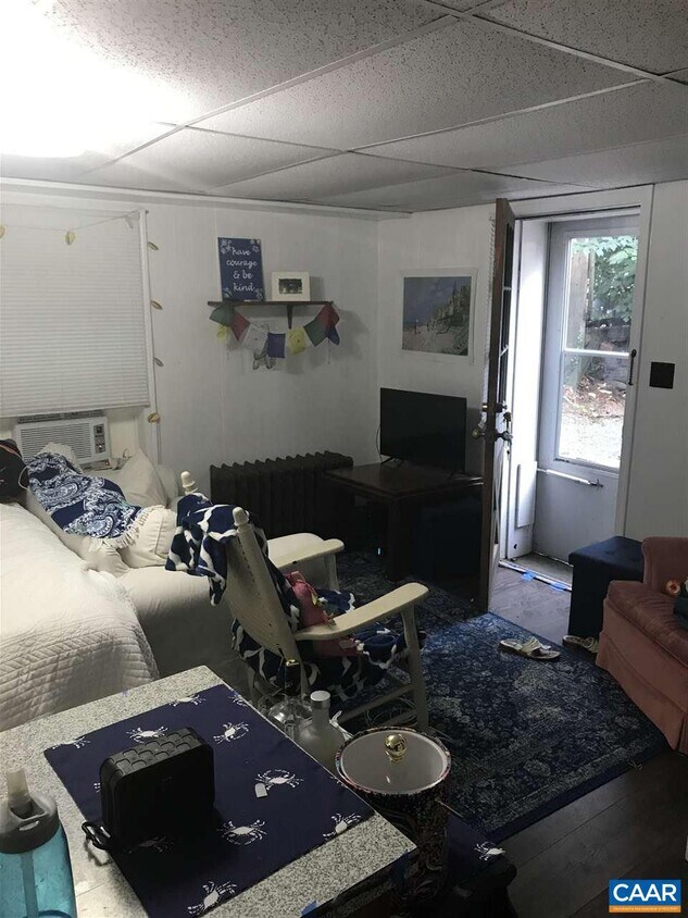 Foto del edificio - 165 Madison Ln