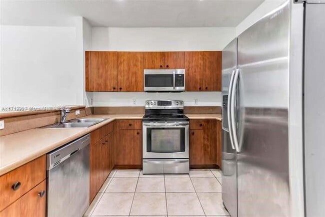 Photo - 2577 SW 82nd Ave House