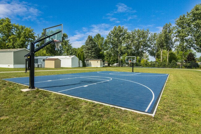 Foto del edificio - 892 Calla Lilly Ln