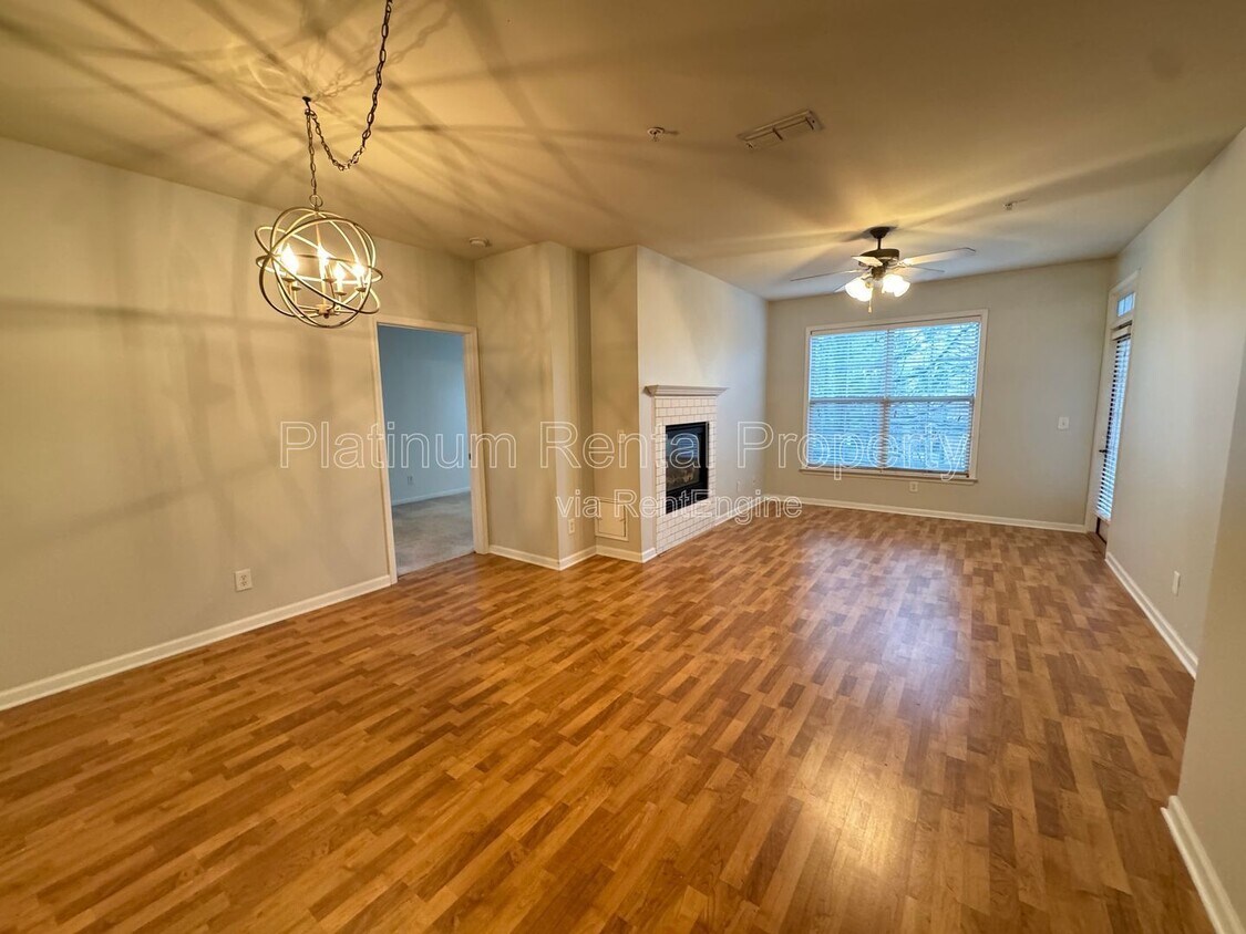 Foto principal - 4805 W Village Way