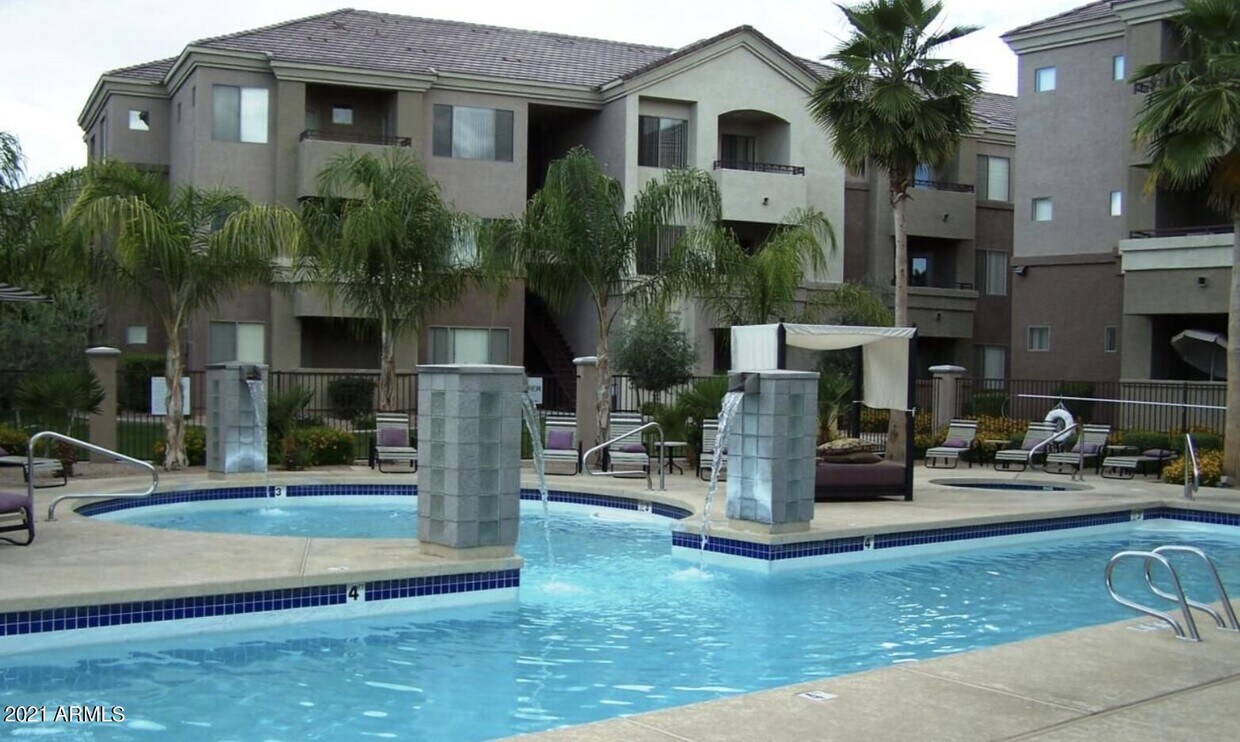 Foto principal - 18416 N Cave Creek Rd