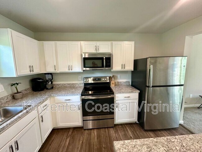 Foto del edificio - 605 Lakeview Cove