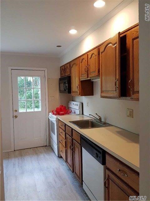 Foto del edificio - 120 Radcliffe Rd