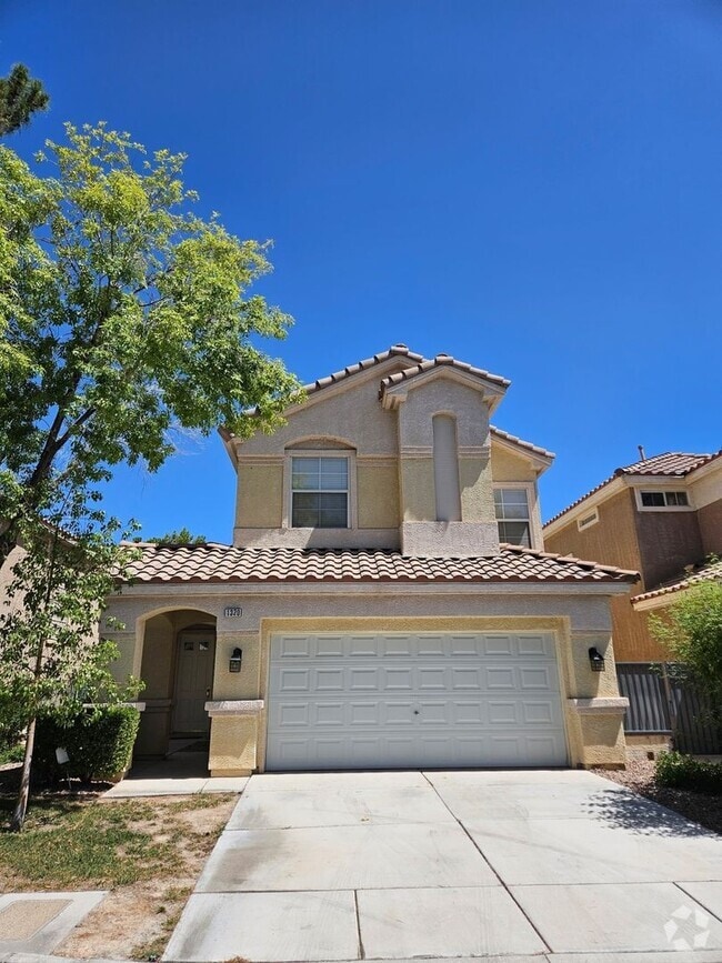 Building Photo - 1320 Fox Acres Dr
