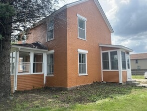 Building Photo - 292 11th St