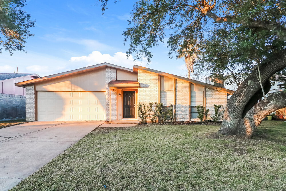 Foto principal - 15614 Mendocino Dr