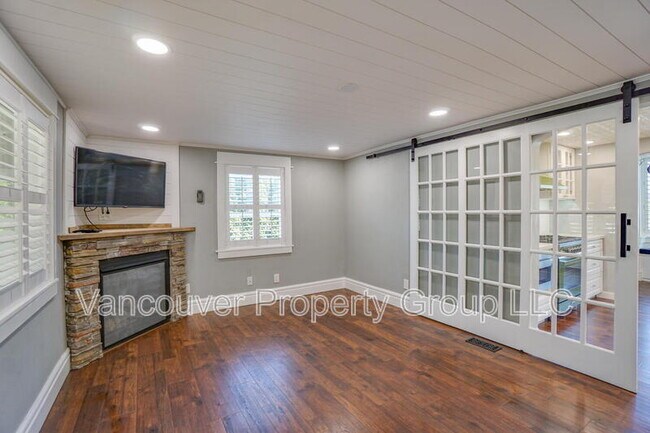 Foto del edificio - 2530 SW 6th Ave
