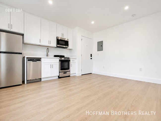 Building Photo - 1000 Coronado Ter