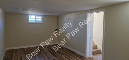 Building Photo - 1119 Converse Ave