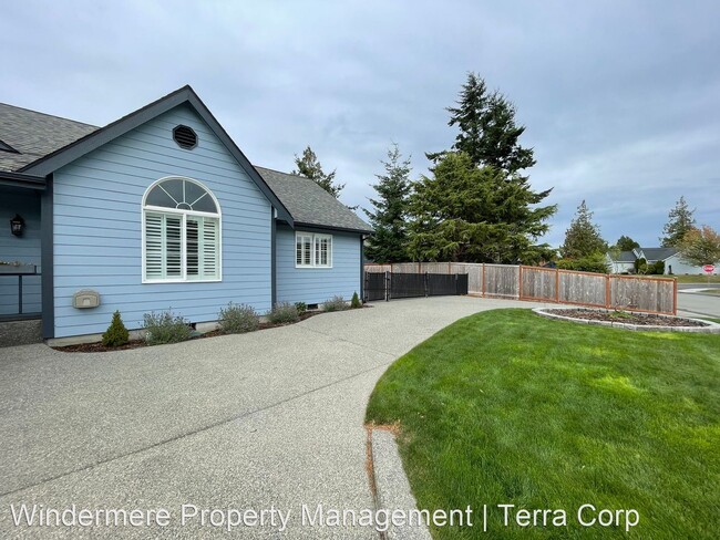 Foto del edificio - 3 br, 2 bath House - 4604 San Juan Avenue