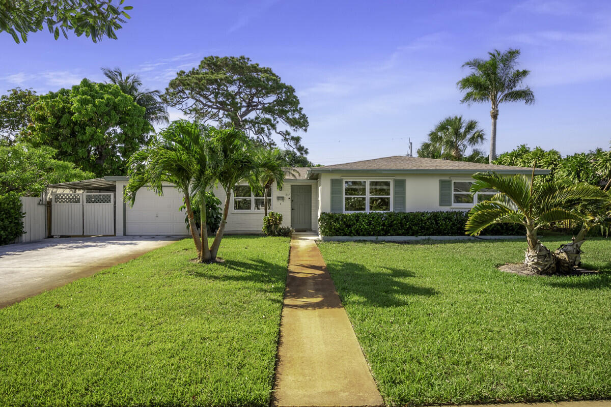 Foto principal - 837 W Jasmine Dr