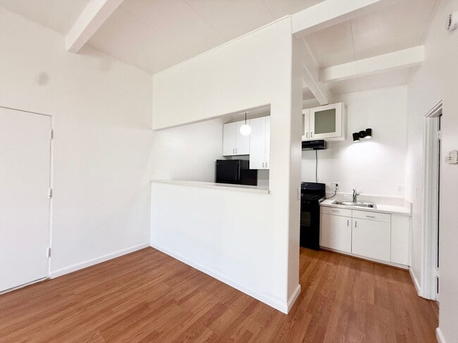 Foto del edificio - 525-27 S Juniper St