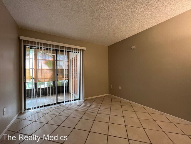 Foto del edificio - 2 br, 2 bath House - 6036 Village Circle #...