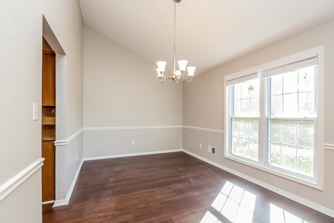 Building Photo - 113 Brookhaven Ln