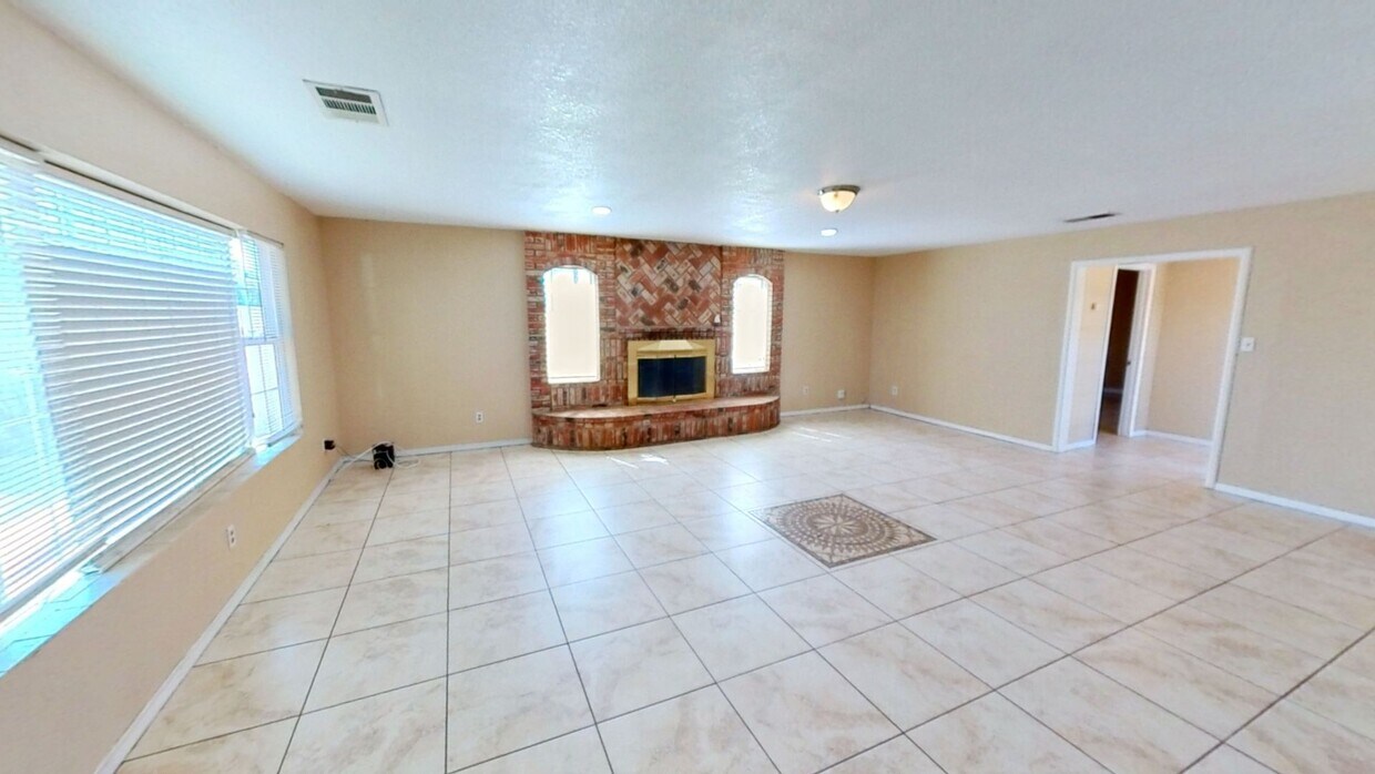 345 N Rancho Ave, Colton, CA 92324 House Rental in Colton, CA