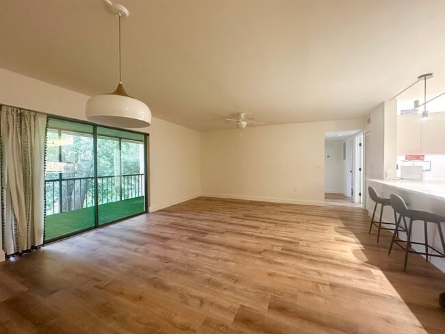 Foto del edificio - 630 Cranes Way