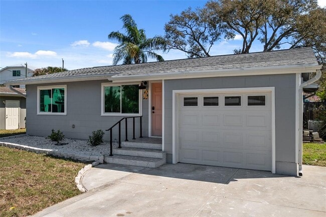 Foto del edificio - 1841 Douglas Ave