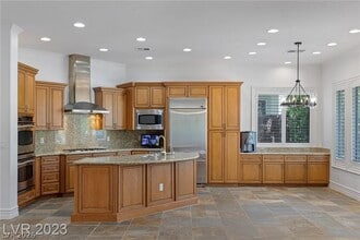 Building Photo - 1447 Foothills Village Dr