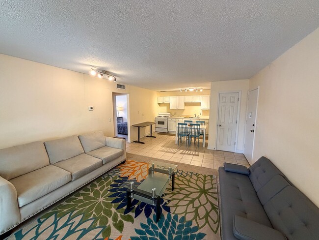 Foto del edificio - Summit House J-22