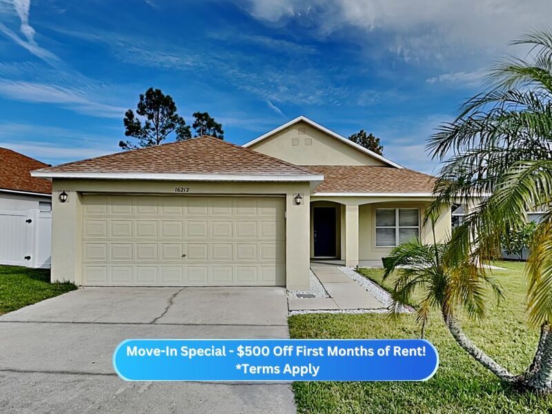 Foto principal - 16212 Coopers Hawk Ave