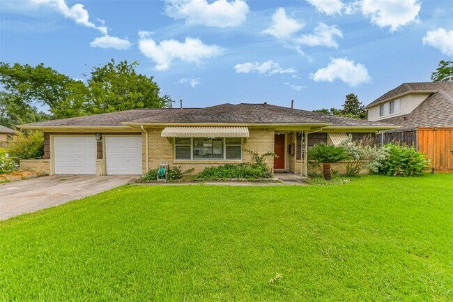 Foto del edificio - 3022 Broadmead Dr