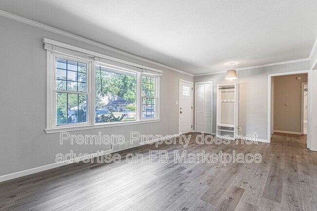 Building Photo - 5709 W 75th St