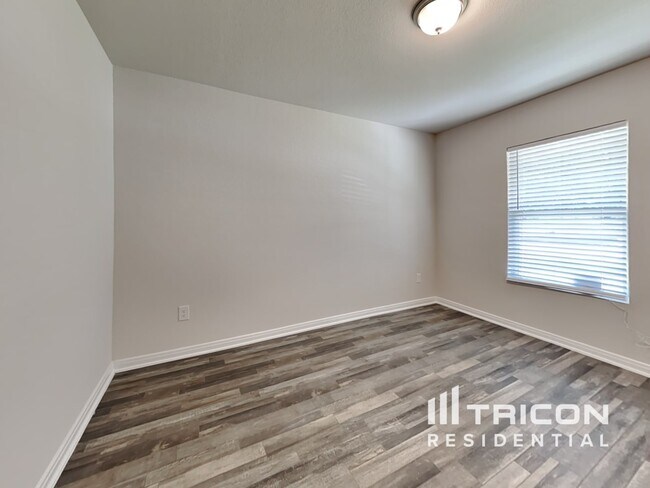 Building Photo - 10135 Cerritos Drive Conroe TX