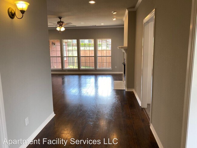 Foto del edificio - 3 br, 2 bath House - 7414 W 40th St