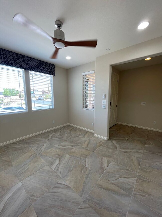 Foto del edificio - Gorgeous 3 Bed Single Story Home in Henderson