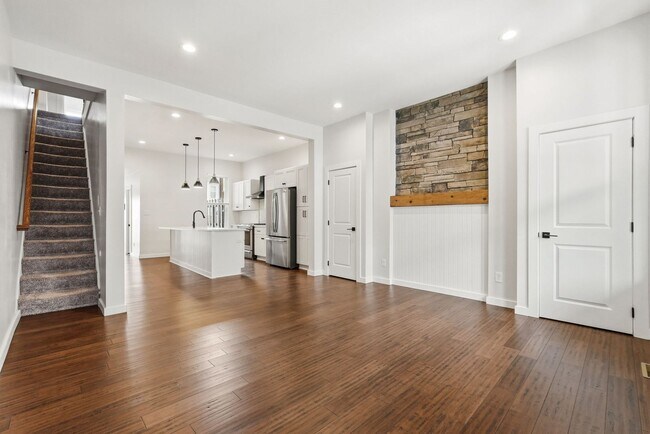 Building Photo - Updated Rental - Sharpsburg