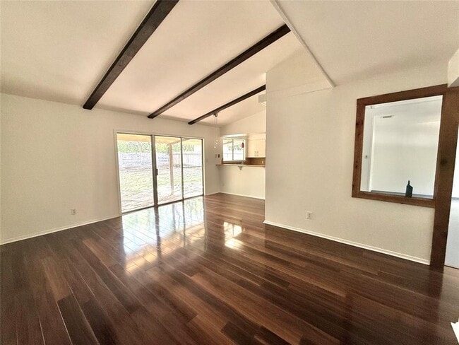Building Photo - 911 Glen Oak Dr