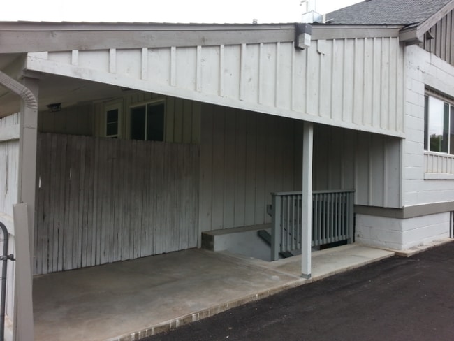 Building Photo - 3918 Goodnight Ave