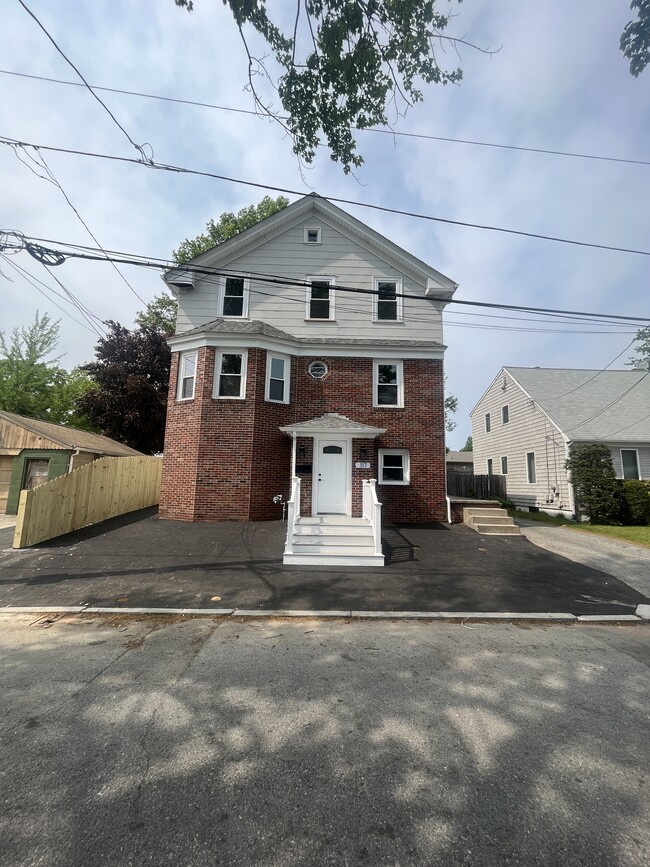 Front of house - 117 Rome Ave