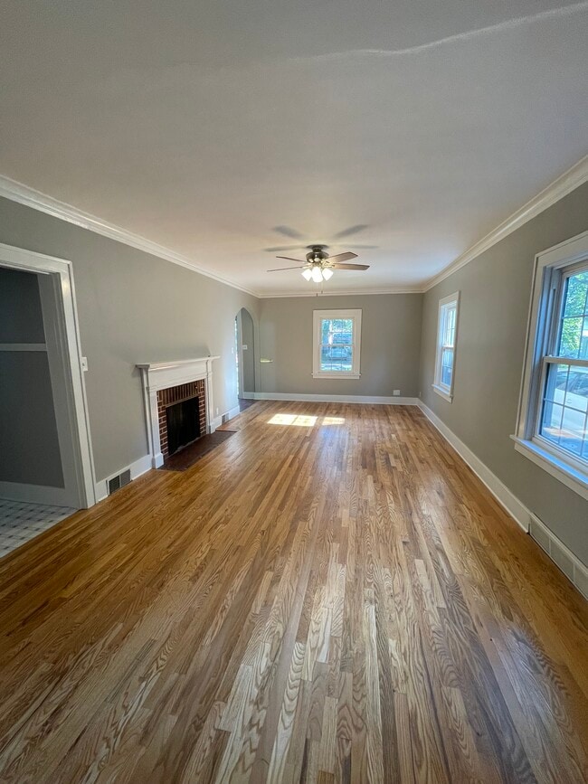 Foto del edificio - 2318 Storm St