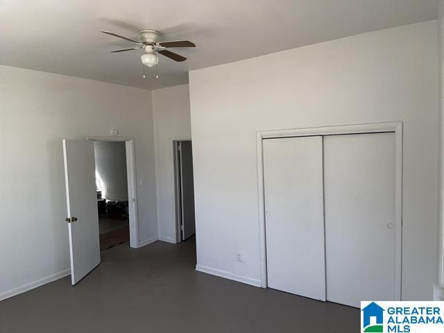 Foto del edificio - 244 Fairfax Ave